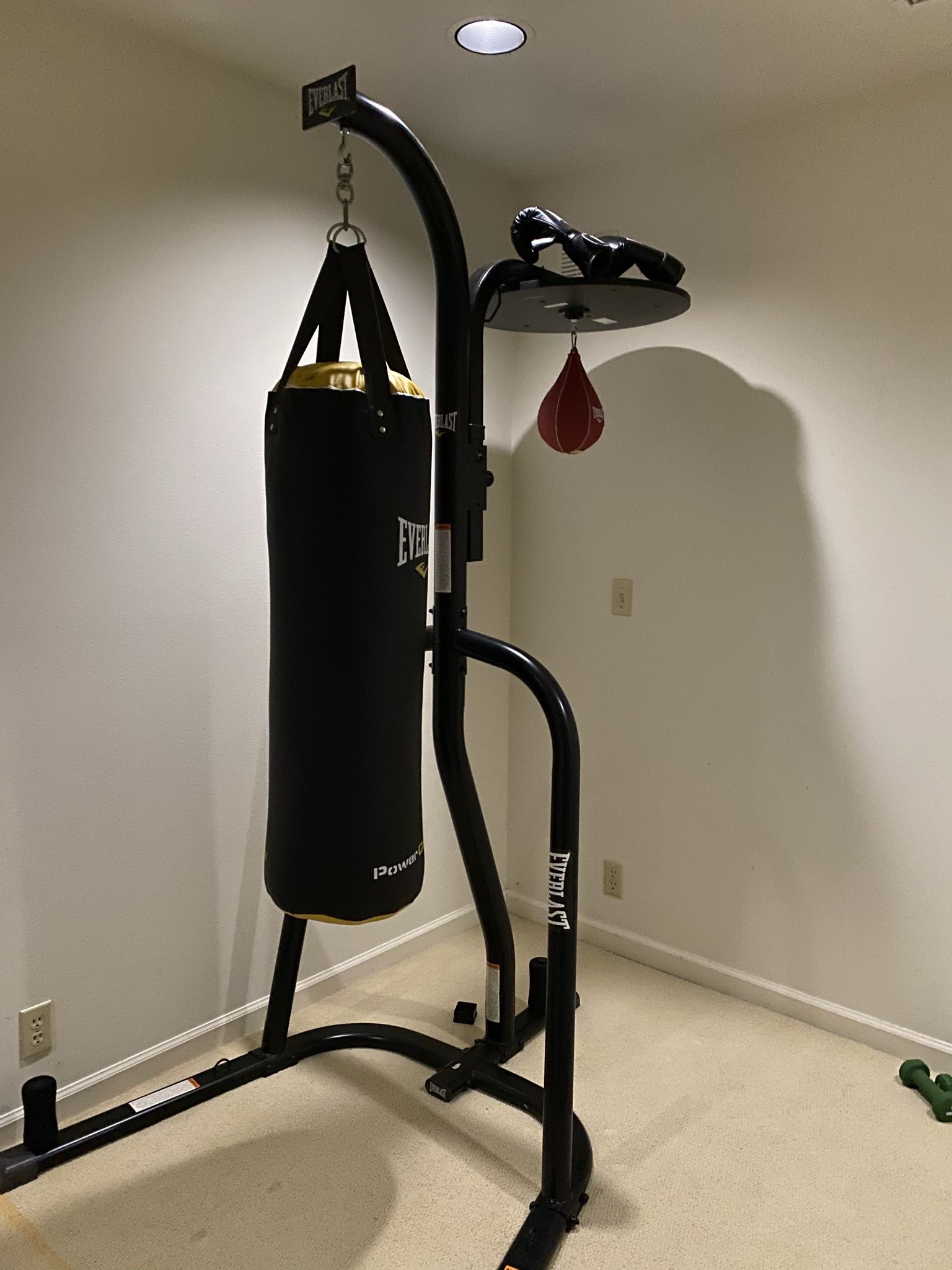 Everlast Dual Station Punching Bag Stand