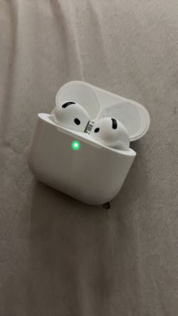 iPhone 4 (Noise cancelation )