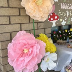 Giant Paper Flowers For Party 