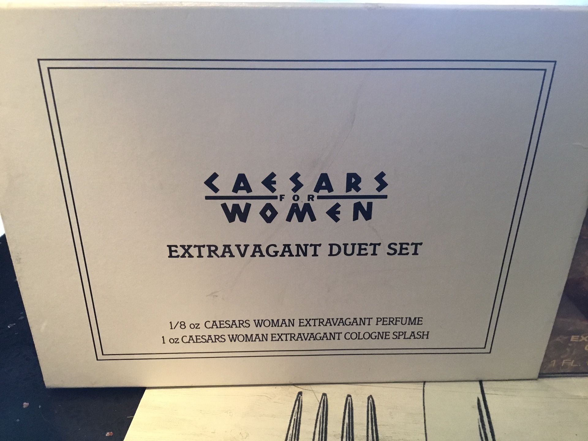 Discontinued rare hard to find caesars women’s perfume extravagant