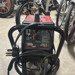 Lincoln 175HD Welder  220volt