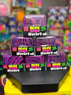 Nice Berg Swirls Needoh
