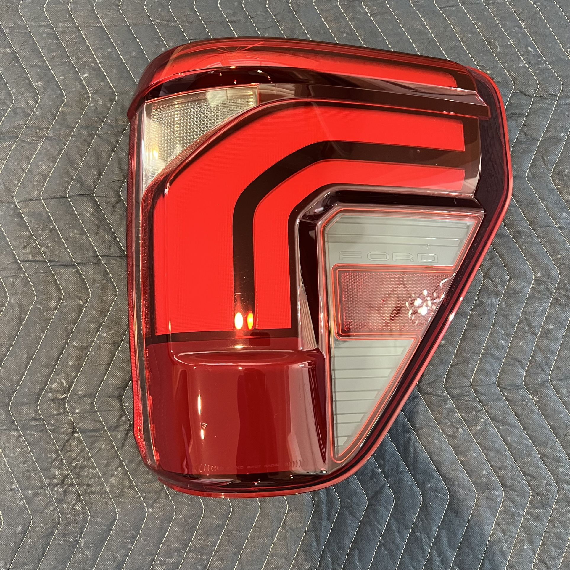2024 F150  OEM LED TAIL LGHT