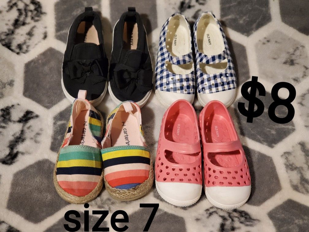 Toddler shoes size 7