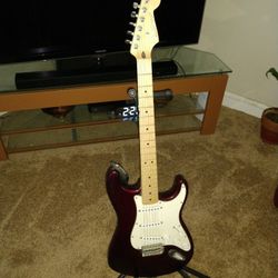 Fender Stratocasters Electric Guitar 
