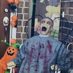  Spooky Halloween Animation Decoration - Life Size Outdoor/Indoor