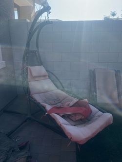 Outside swinging lounge chair