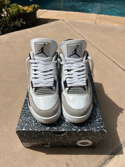 Jordan 4 “Military Black”