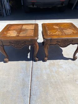 Set of 2 brown wood end tables