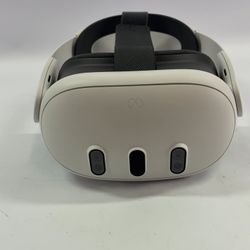 Meta Quest 3 128GB HEADSET ONLY