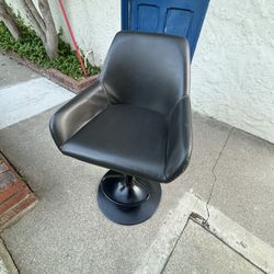 BB&B Adjustable Barstool
