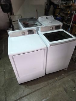 SAMSUNG WASHER AND ELECTRIC DRYER