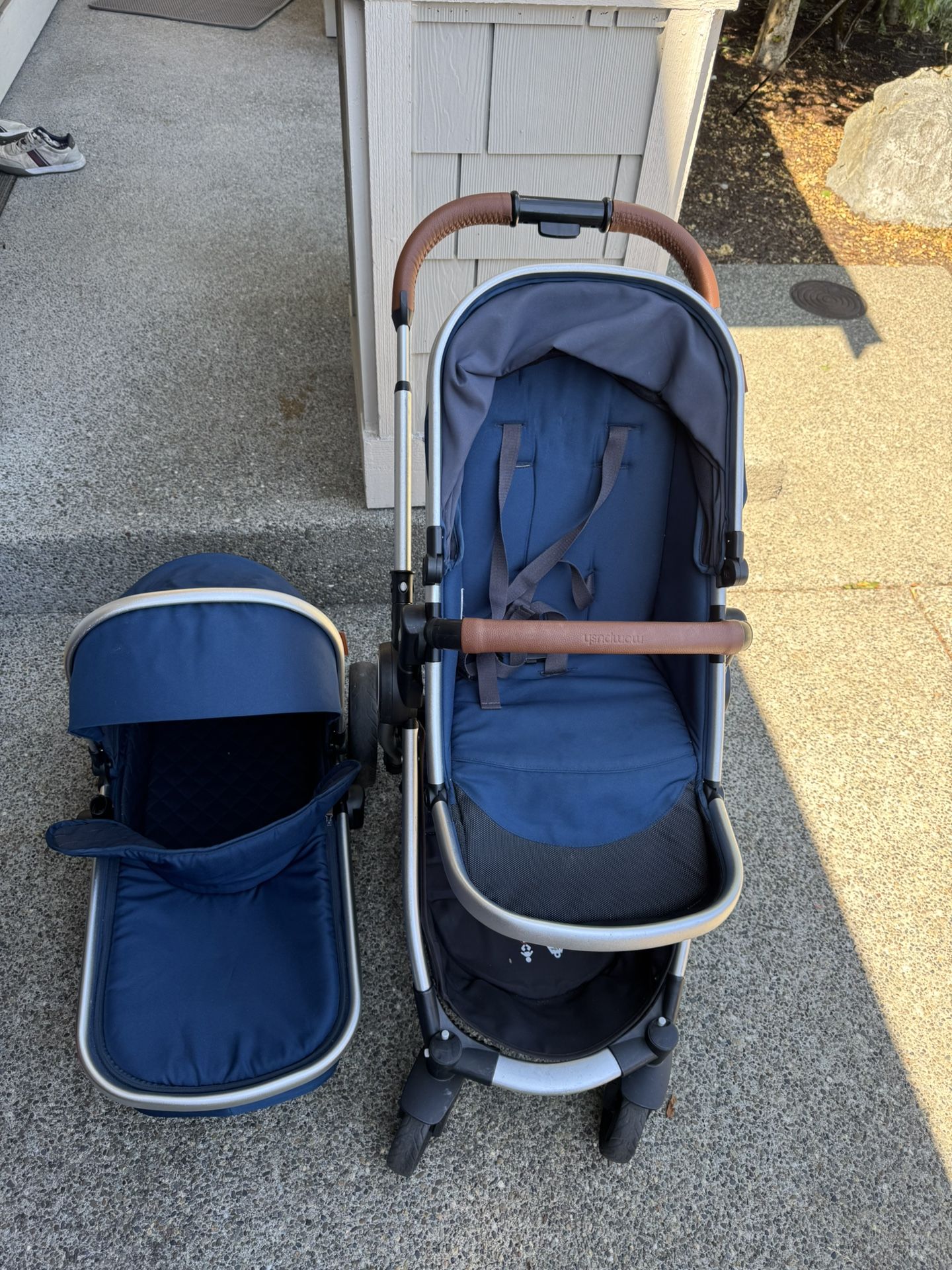 Mompush Stroller And Bassinet