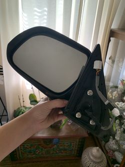 Drivers side mirror highlander silver 2013