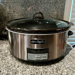 Crock-Pot Digital Slow Cooker 6–7 Qt – Works Perfect