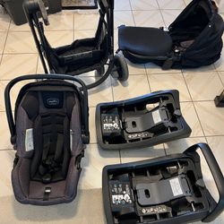 Evenflo Pivot Stroller with 2 Bases