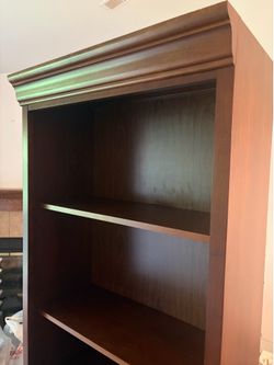 Beautiful solid wood bookshelf