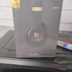 Beats Studio 3 Wireless Skyline Collection Shadow Grey
