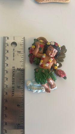 Hawaii Hula Girl Resin Magnet Souvenir
