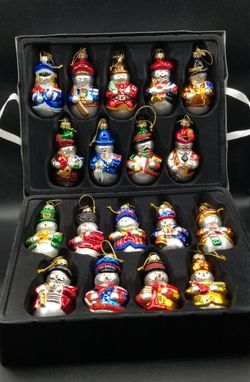 Thomas Paccino 2003 Classic Ornament S