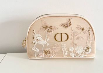 Dior makeup pouch brand new in box Regalos mujer