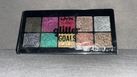 NYX Glitter Goals Eyeshadow Palette 
