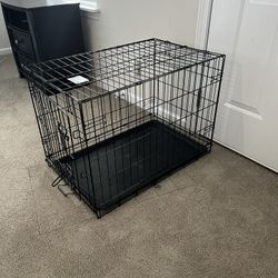 Black Metal Dog Crate – Medium Size