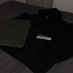 Black Essentials Hoodies 