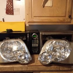 Ford Explorer Headlights