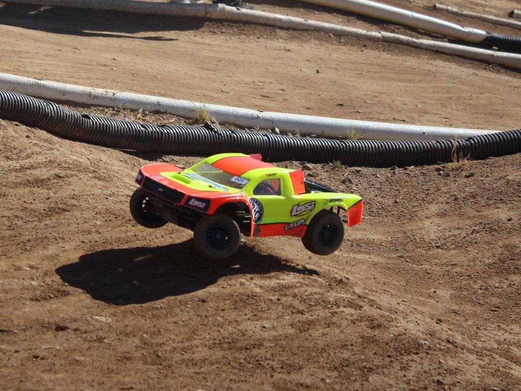 Losi race rc truck