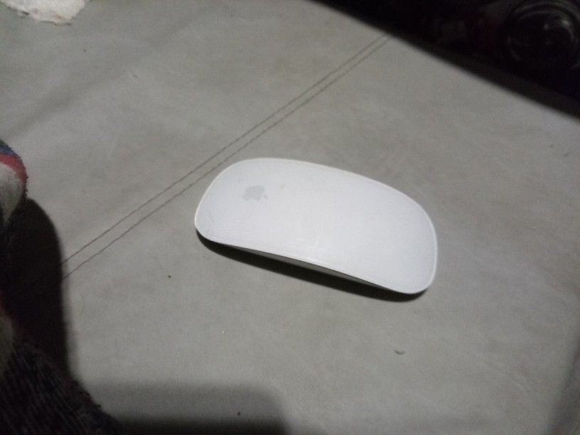 Apple Laptop Mouse