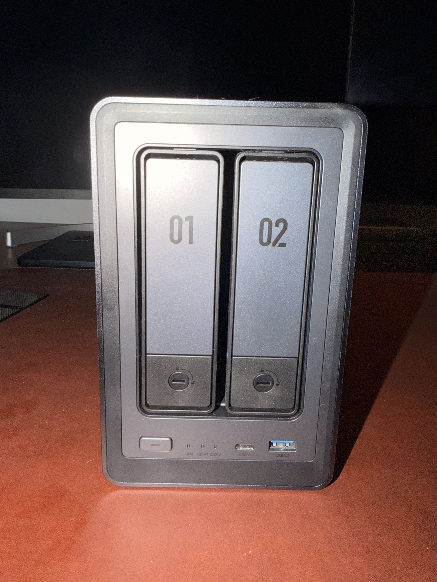 UGREEN NASync DXP2800