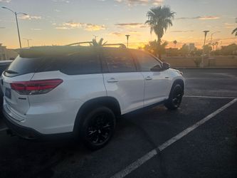 2019 Toyota Hylander Hybrid LE