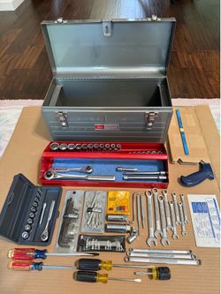 Vintage Collectible Sears Craftsman 97-piece Mechanics Metric Tool Set