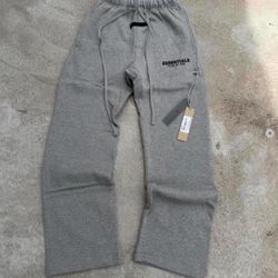 🔥 ESSENTIALS FEAR OF GOD DARK OATMEAL SWEATPANTS – SIZE S (NEW)