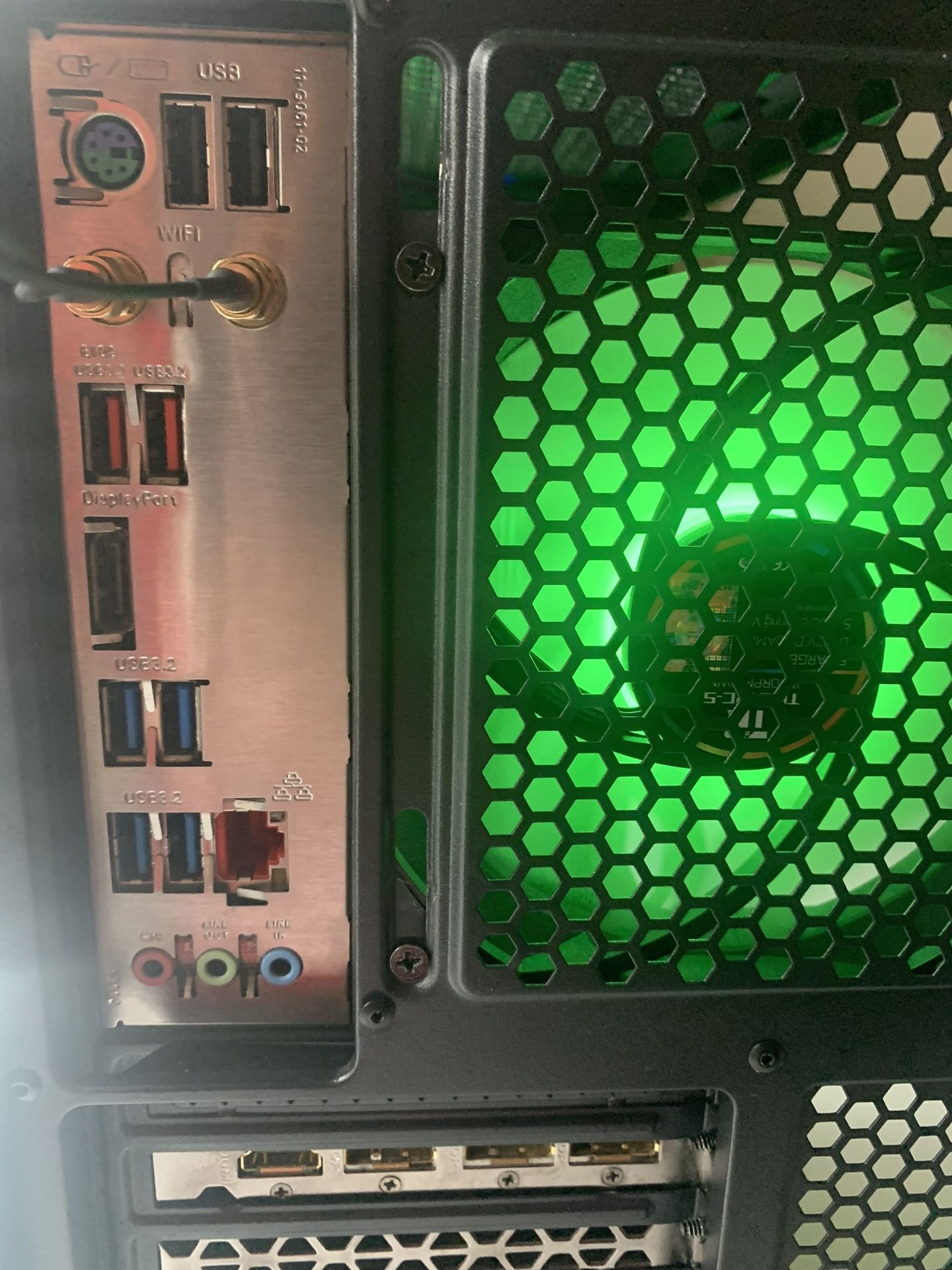 ゲーミングPC/Core i7 10700K/RX5700/NVMe 1TB ゲーミングPC/Core i7