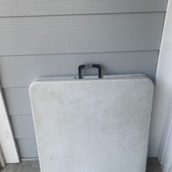 Foldable Table 