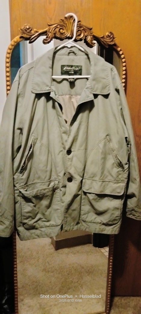 Men Jacket By Eddie Bauer