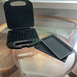 Waffle Maker/Panini Press
