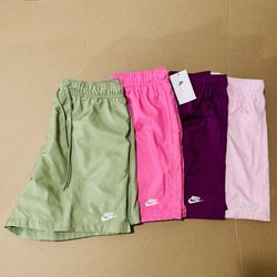 Nike Men’s 6” Flow Woven Shorts - Size Medium & Large