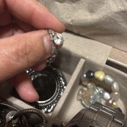 Silver Ring 25$