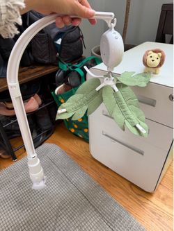 Free baby mobile