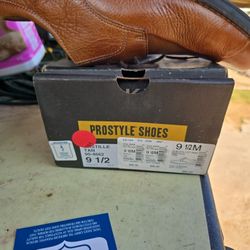 Dockers Shoe 9and A Half Obo