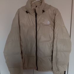 The North Face Womens Retro Nuptse 700 Down Puffer Medium Khaki Stone