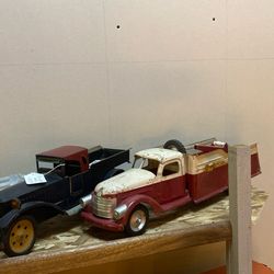 Vintage/antique Trucks