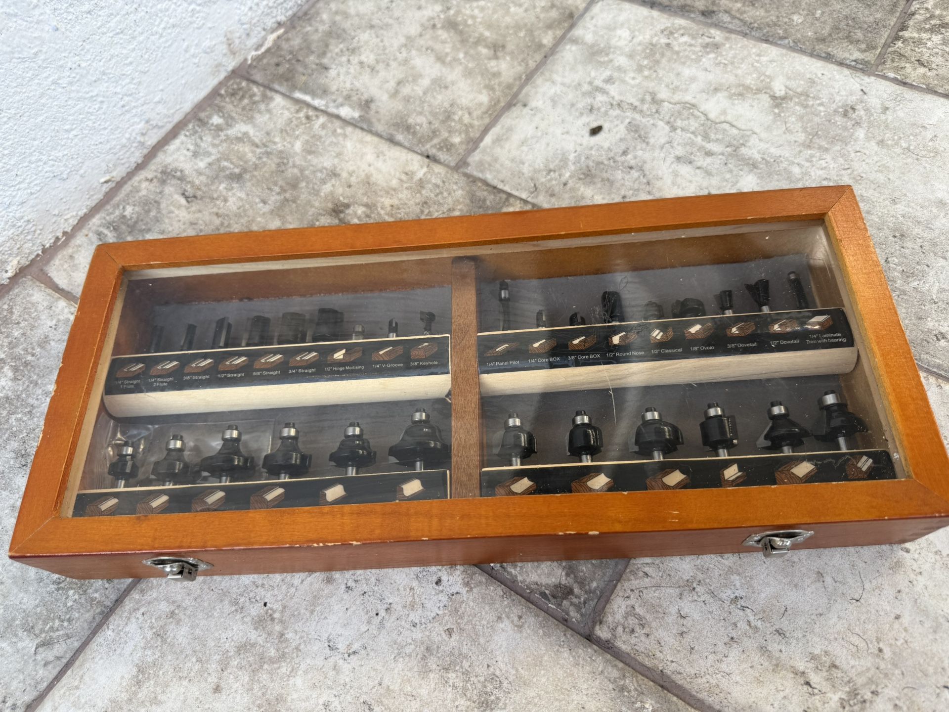 30 Piece Crown Molding Bit Set