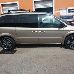 2001 Dodge Grand Caravan
