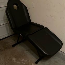 Tattoo Chair 
