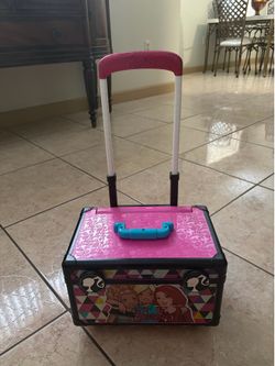 Barbie Rolling Vanity Playset