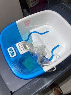 Plug in foot tub
